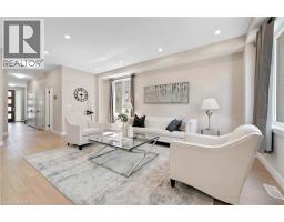 46 LOWELL Street N - 11