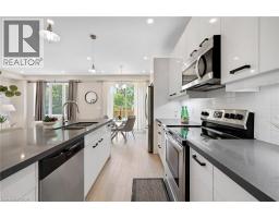 46 LOWELL Street N - 17