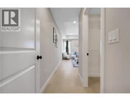 46 LOWELL Street N - 21