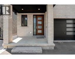 46 LOWELL Street N - 3