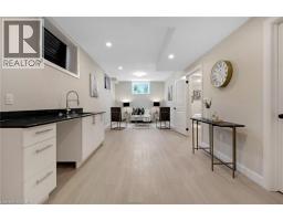 46 LOWELL Street N - 33