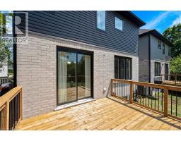 46 LOWELL Street N - 42