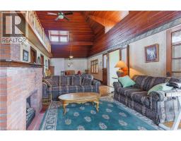 78 BROWN Street - 14