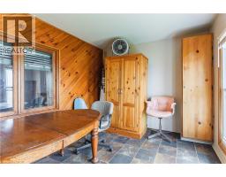 78 BROWN Street - 19