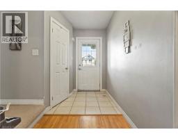 118 CHATEAU Crescent - 3