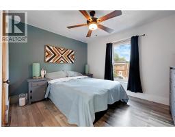 540 VINE Street - 36