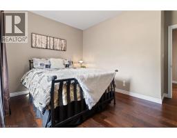 21 FARROW Road - 26