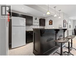 21 FARROW Road - 37