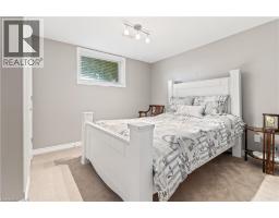 21 FARROW Road - 38
