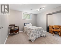 21 FARROW Road - 39