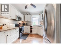 163 CAMPBELL Street - 11
