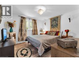 19 KINNARD Road - 21