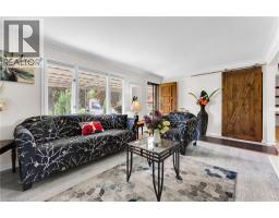 19 KINNARD Road - 8