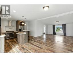 45 RIVERBEND Crescent - 10