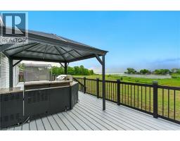 45 RIVERBEND Crescent - 16
