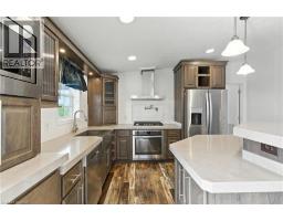 45 RIVERBEND Crescent - 8