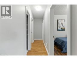 10 SHEFFIELD Avenue - 16