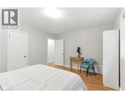 10 SHEFFIELD Avenue - 22