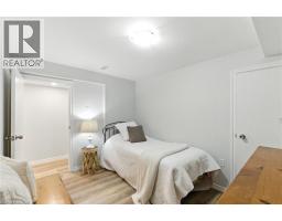 10 SHEFFIELD Avenue - 30