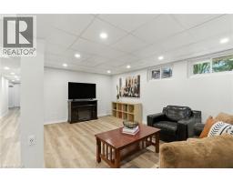 10 SHEFFIELD Avenue - 38