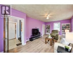 37 DECEW Street W - 11