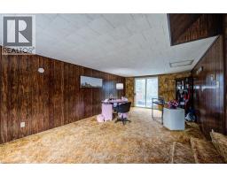 37 DECEW Street W - 7