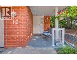89 WOOLWICH Street UnitNo. 12 - 2