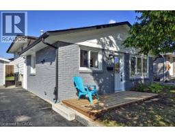 30 GRENADIER Road - 1