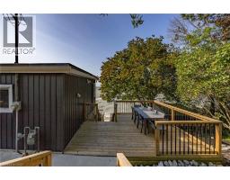 16 SNIDER Crescent - 24