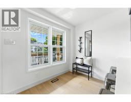246 DARTMOOR Crescent - 10