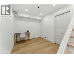 246 DARTMOOR Crescent - 24