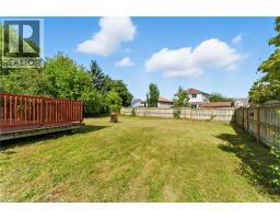 246 DARTMOOR Crescent - 33
