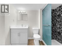119 NICKOLAS Crescent - 36