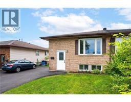 119 NICKOLAS Crescent - 4
