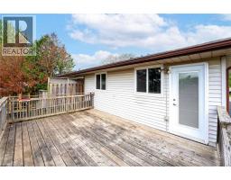 119 NICKOLAS Crescent - 40