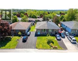 119 NICKOLAS Crescent - 7