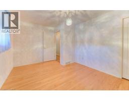 12 OLD YORK Crescent - 22