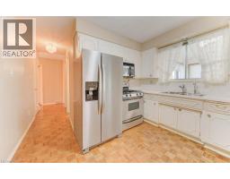 12 OLD YORK Crescent - 27
