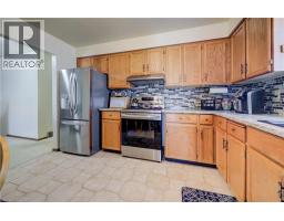 42 RUFFIAN Road - 16