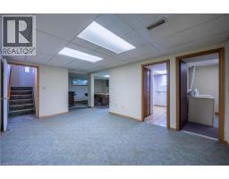 99 WELLINGTON Street - 13