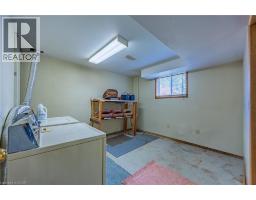 99 WELLINGTON Street - 17