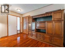 1095 COCKSHUTT Road - 4