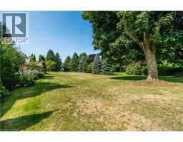 1095 COCKSHUTT Road - 40