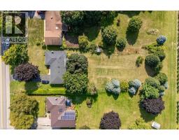 1095 COCKSHUTT Road - 44