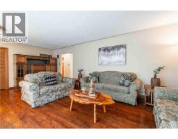 1095 COCKSHUTT Road - 9