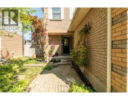 47 DAWN Crescent - 3
