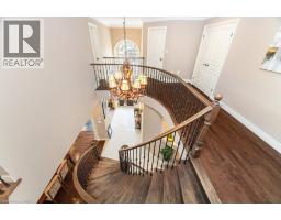 9 LORUPE Court - 18