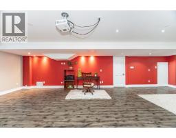 9 LORUPE Court - 38