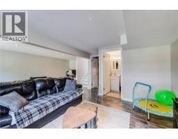 48 ALBERT Street E - 27