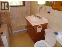 30 SIMCOE Boulevard - 10